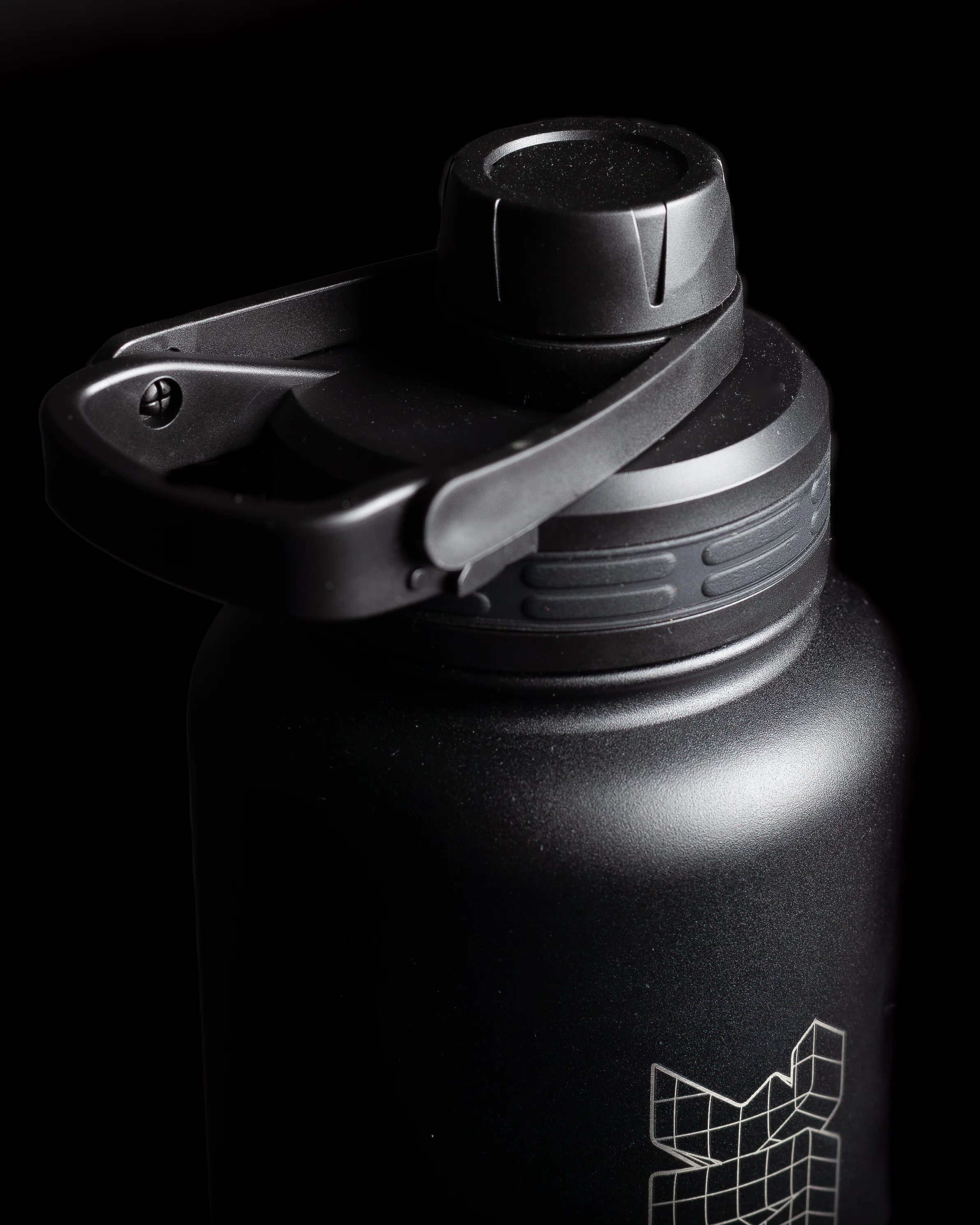 The TANK Metal Shaker - Image 3